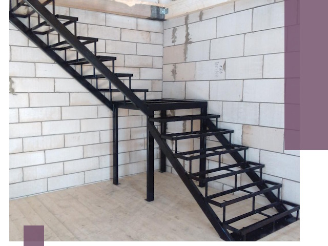 Лестницы на металлокаркасе под ключ в Гукове — изготовление и монтаж