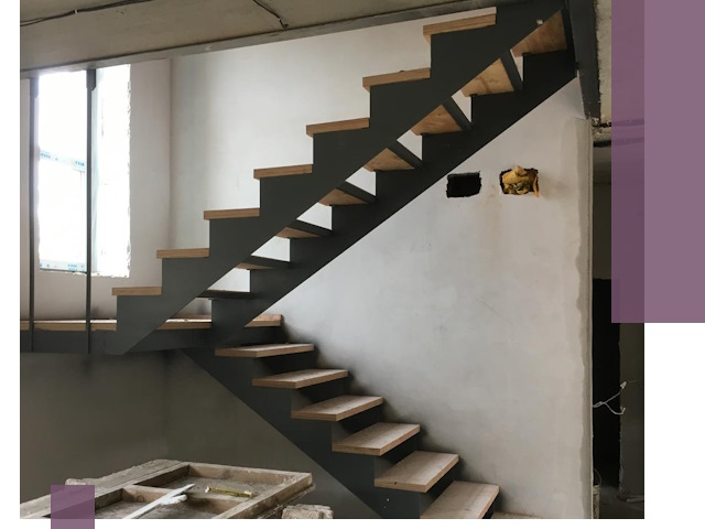 Изготовление лестниц на металлокаркасе в Гукове от производителя