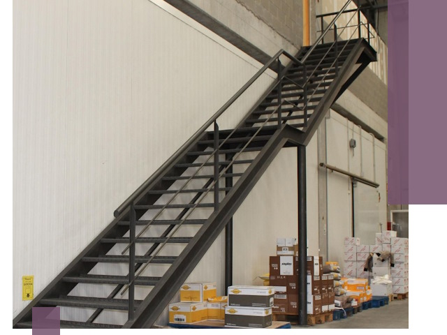 Лестницы для производства в Гукове — изготовление и монтаж