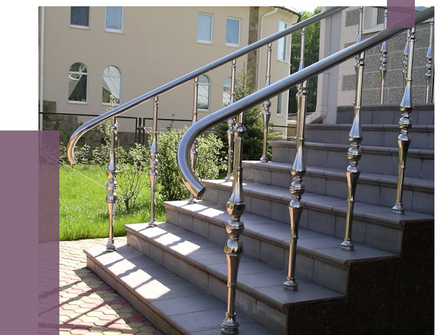 Перила для крыльца в Гукове от 10779 руб. — монтаж ПРОЛЁТ-Гкв