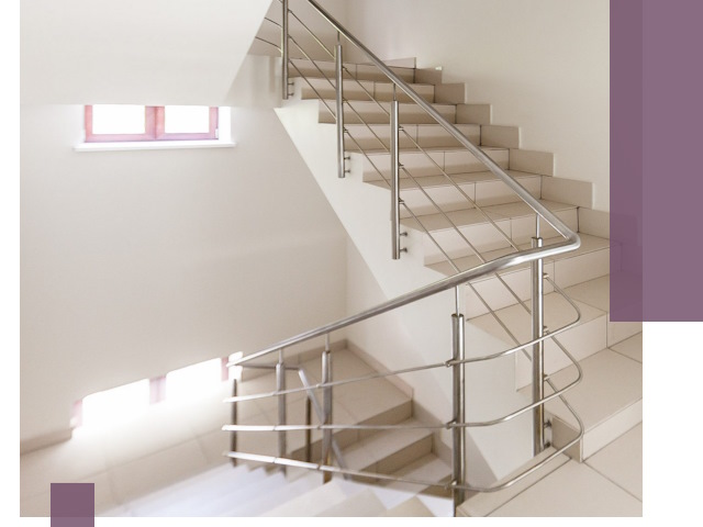 Установка и замена перил в подъезде в Гукове