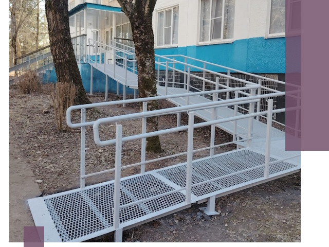 Пандусы под ключ в Гукове: изготовление, монтаж и демонтаж