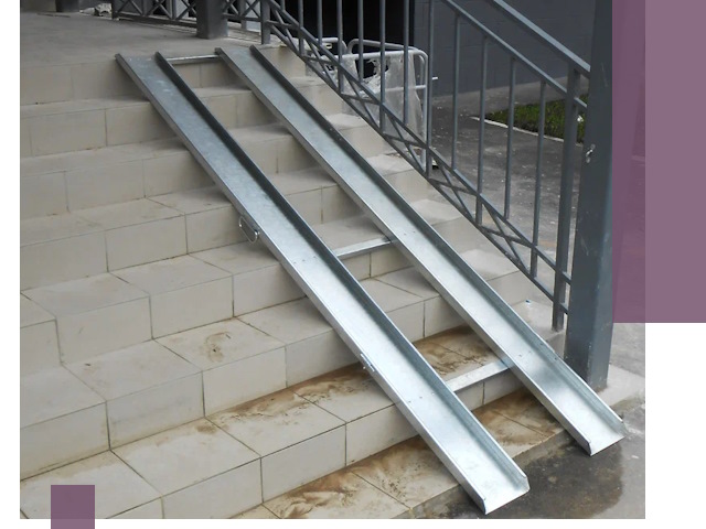 Пандусы для детских колясок в Гукове: изготовление и монтаж