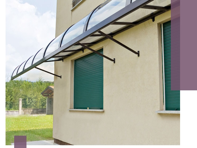 Козырьки над окнами в Гукове — изготовление и монтаж по выгоде