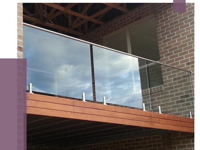 Стеклянные парапеты на крыше и террасе в Гукове от 11549 руб. | ПРОЛЁТ-Гкв