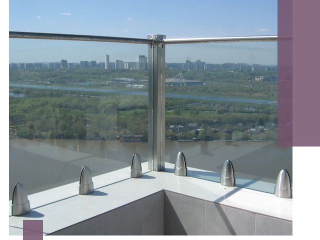 Стеклянные парапеты премиум класса в Гукове для домов и бизнесов